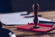 公证书翻译件上是否盖章 公证书翻译九九译怎么样-九九译